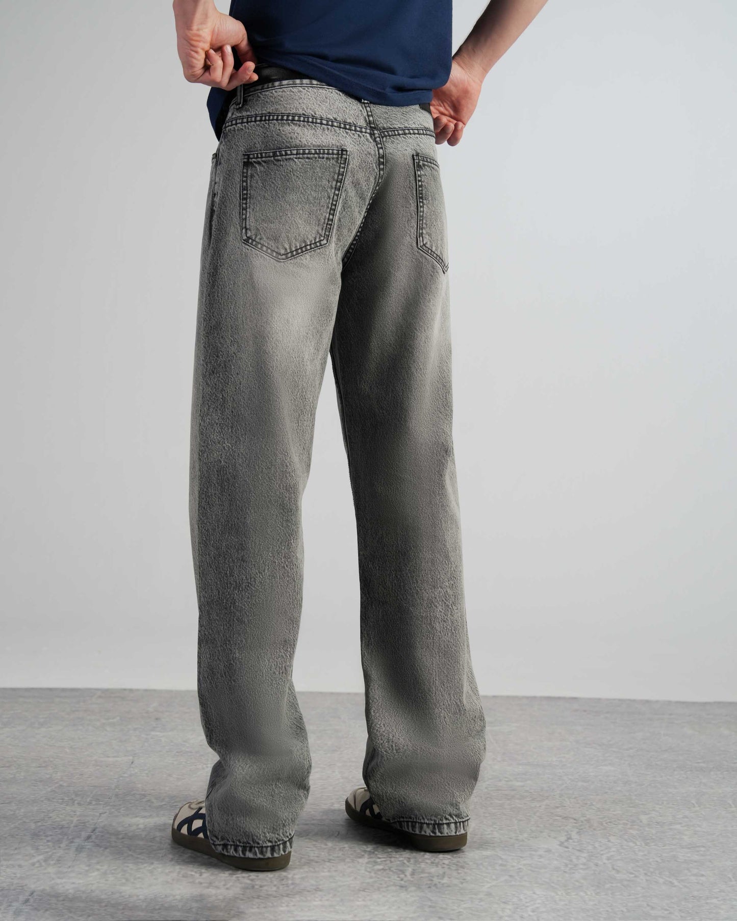 Mist Grey Straight Leg - The Imperfect Edit